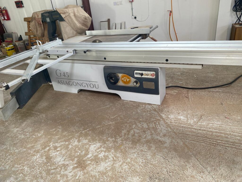 A Linear Actuator Installed in 2017 — Still Operating in a Woodworking Saw Table